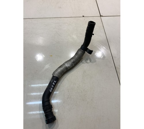 Патрубок системы охлаждения