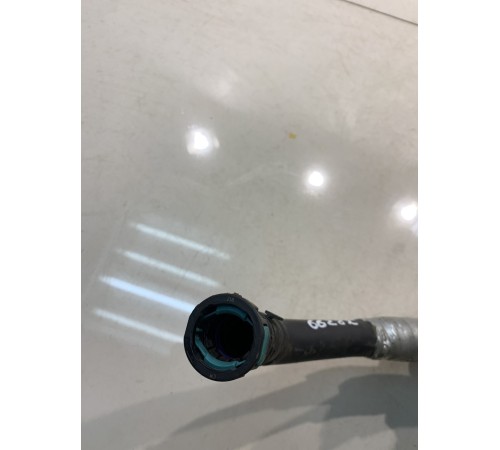 Патрубок системы охлаждения