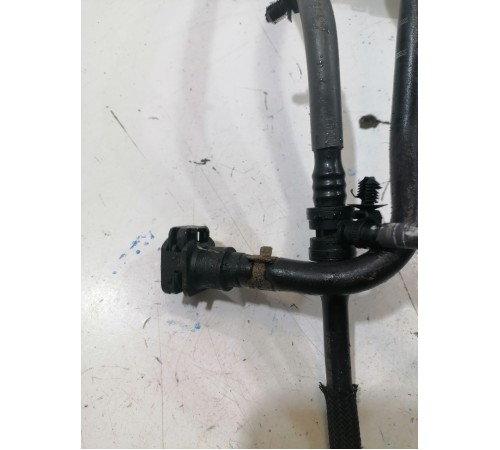 Трубка топливная