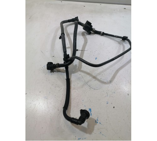 Трубка топливная