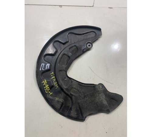 Кожух тормозного диска(передний правый)