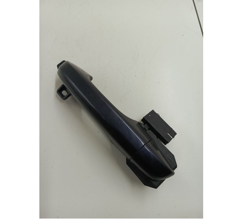 Ручка двери передняя левая