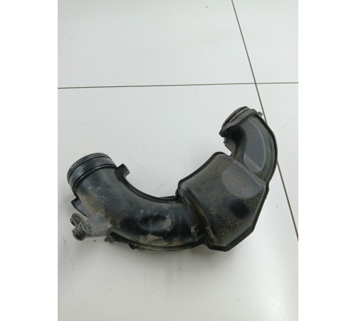 Патрубок воздушного фильтра