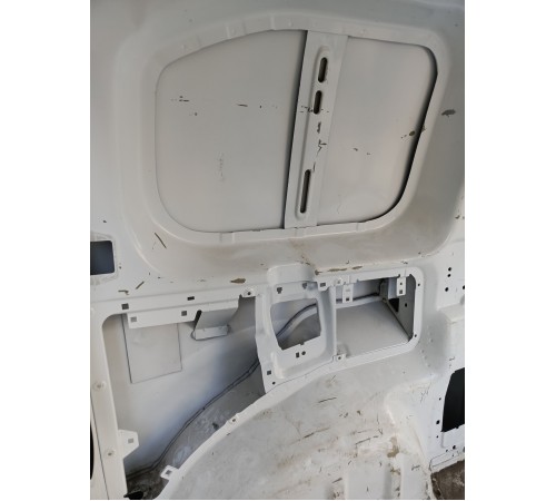 Крыло заднее левое