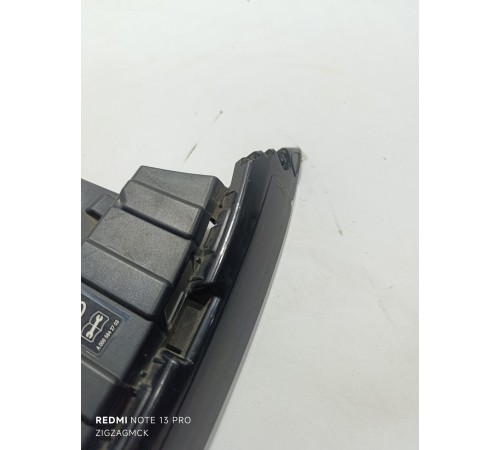 Накладка переднего бампера верхняя левая