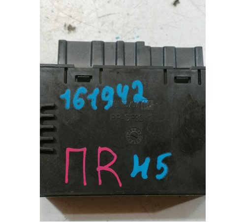 Блок управления двери передний правый