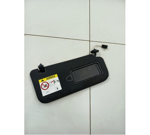 Козырек солнце защитный правый