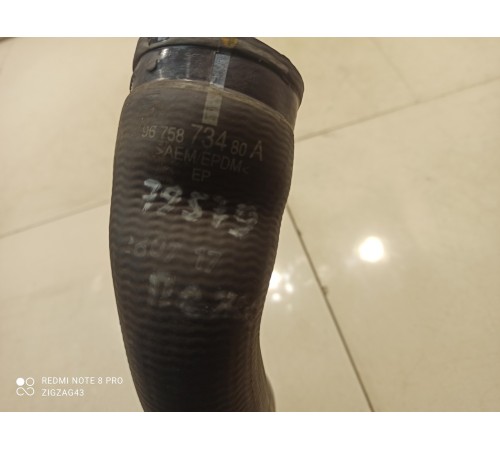 Патрубок интеркулера