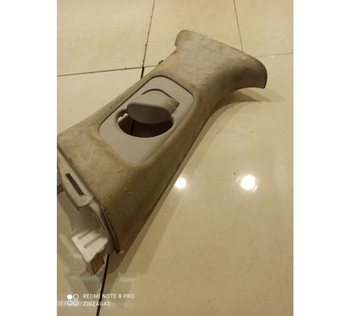 Обшивка центральной стойки(левая верхняя)