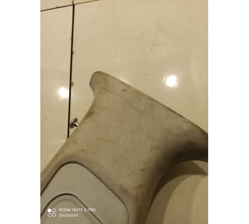 Обшивка центральной стойки(левая верхняя)