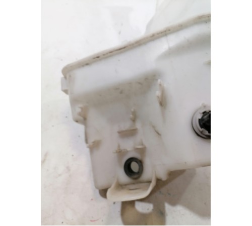 Бачок омывателя