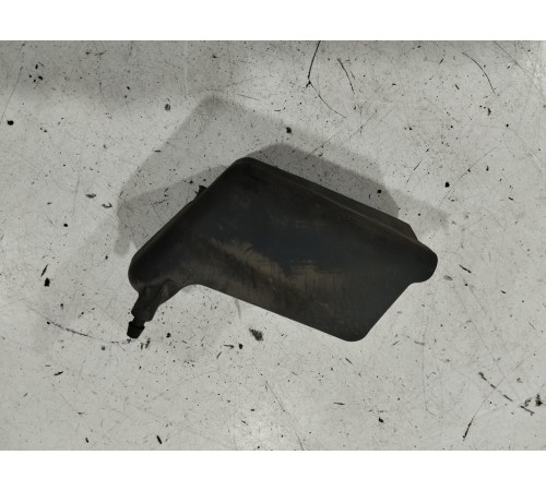 Защита пыльник двигателя правый