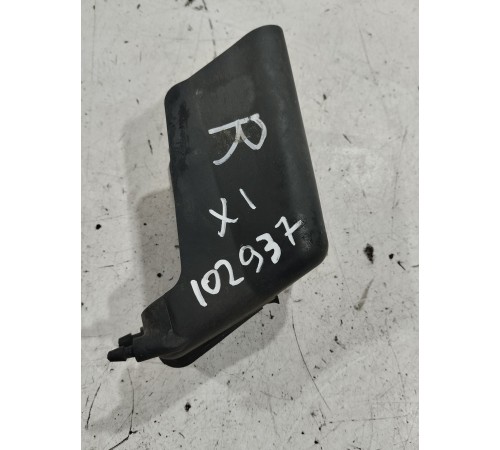 Защита пыльник двигателя правый