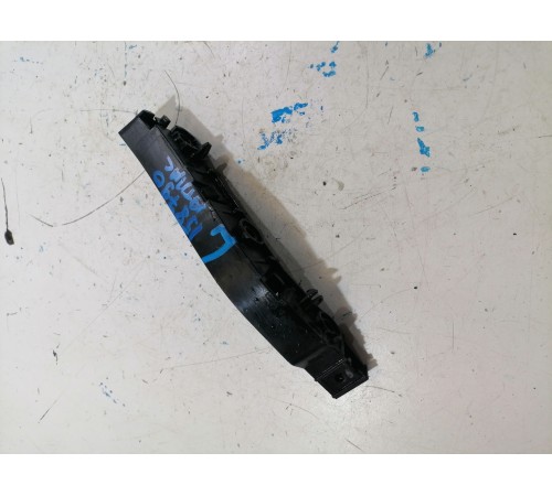 Кронштейн заднего бампера левый