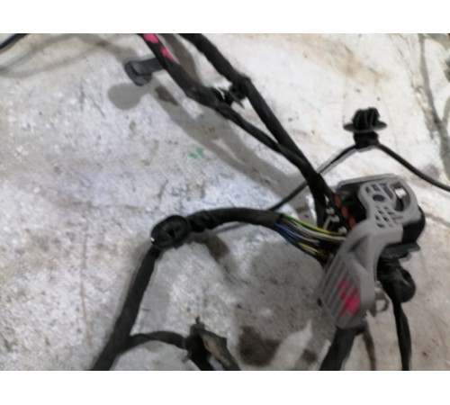 Электропроводка заднего бампера