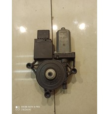 Моторчик стеклоподъемника (передний, правый)