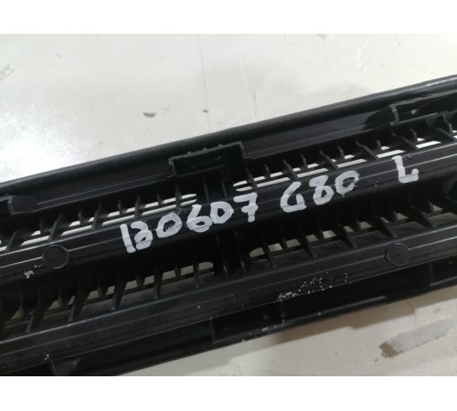 Решетка вентиляционная