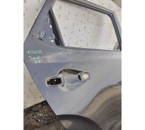 Дверь задняя правая