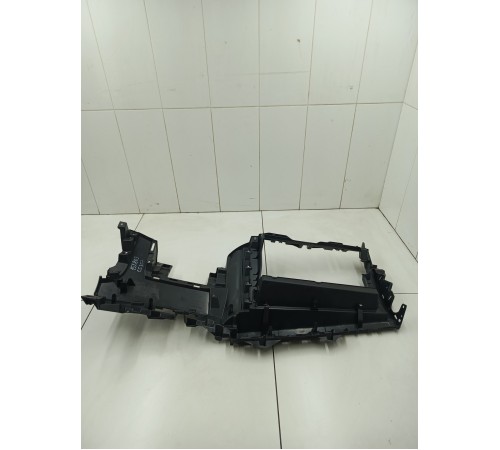 Накладка торпедо правая под бардачок