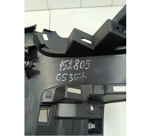 Накладка торпедо правая под бардачок