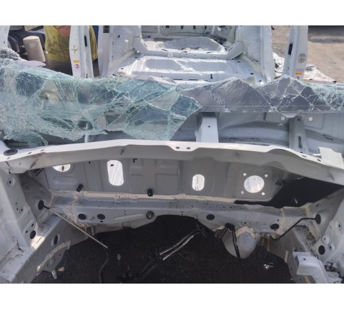 Панель передняя