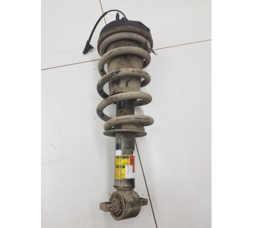 Амортизатор подвески передний в сборе