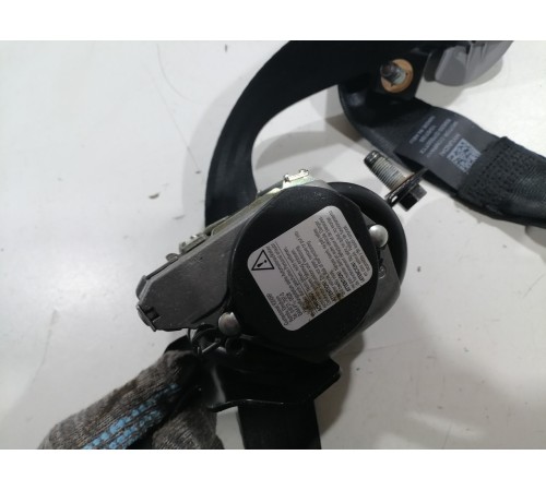 Ремень безопасности задний правый