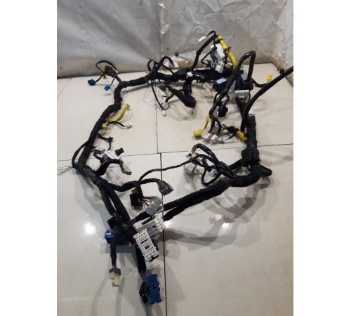 Электропроводка салона