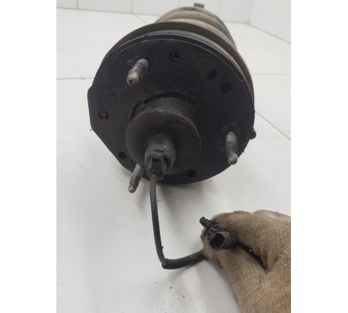 Амортизатор подвески передний в сборе