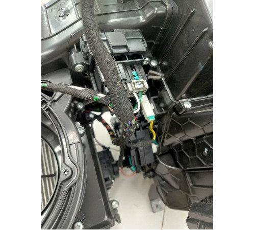 Корпус отопителя печки в сборе