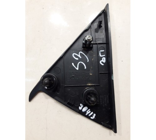 Уголок двери (задний, правый)