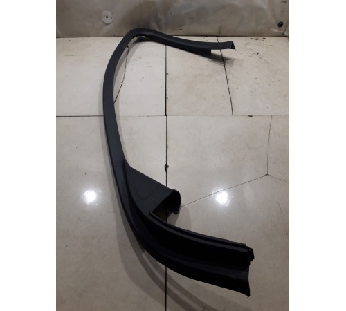 Накладка окна двери передняя правая