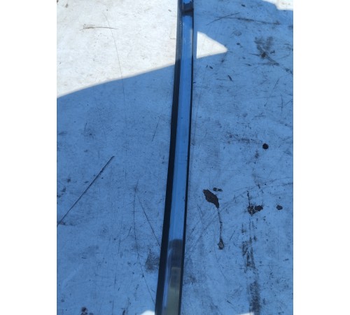 Накладка (рейлинг) крыши правая