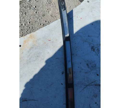 Накладка (рейлинг) крыши правая