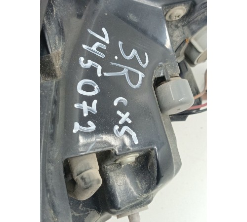 Фонарь задний правый наружний