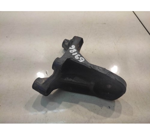 Кронштейн АКПП (задний)