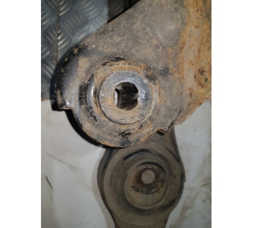 Балка подвески задн.