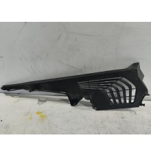 Кронштейн(крепление) полки багажника правый Кронштейн(крепление) полки багажника правый