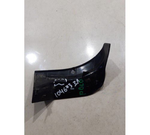 Накладка фонаря задняя левая