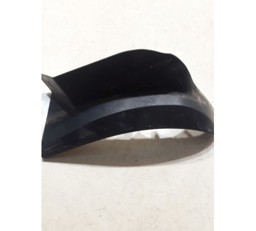 Накладка фонаря задняя левая