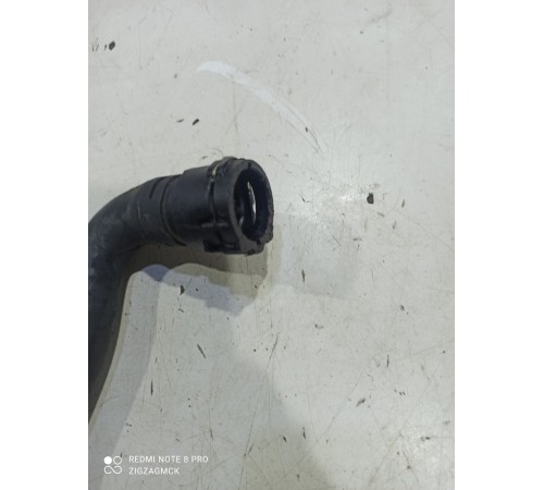 Патрубок системы охлаждения