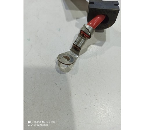 Клемма плюсовая