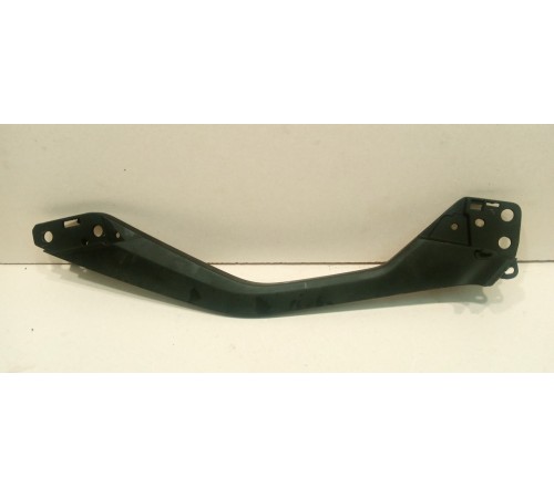 Кронштейн ручки в центральную консоль