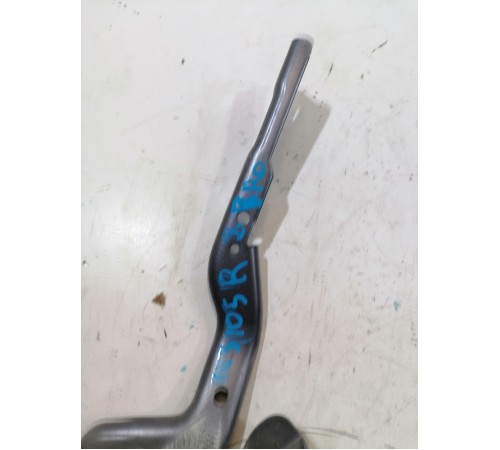 Петля капота правая