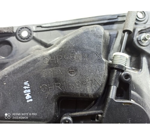 Стеклоподъемник (передний левый)