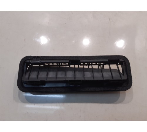 Решетка вентиляционная