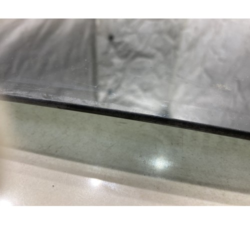 Стекло двери (заднее, правое)