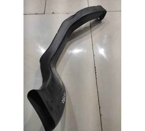 Воздуховод (правый)