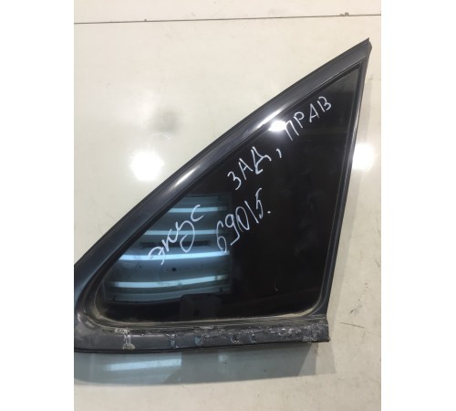 Глухое стекло (заднее, правое)