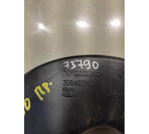 Воздуховод (правый)